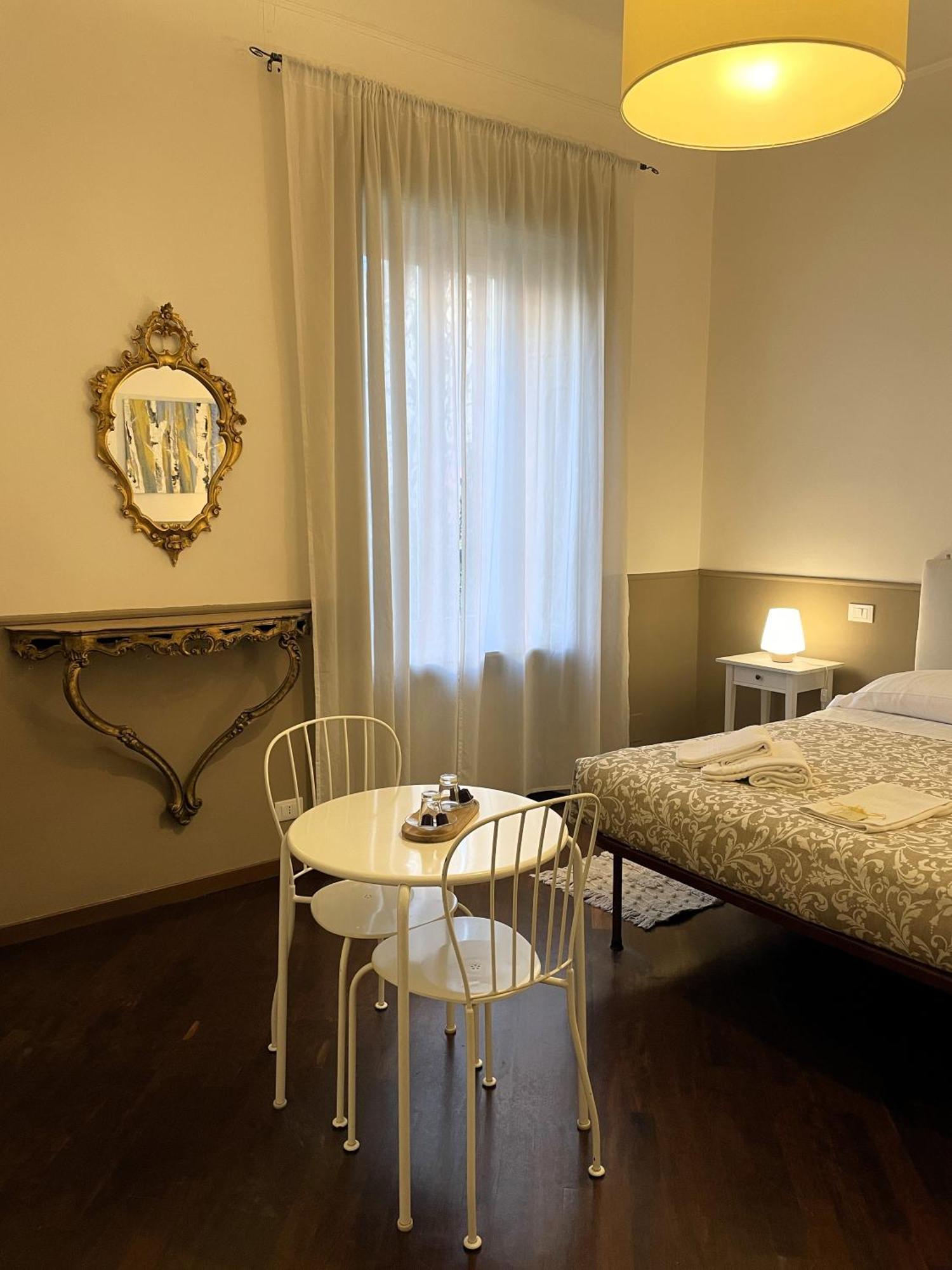 Dimora Montecchi Hotel Verona Buitenkant foto