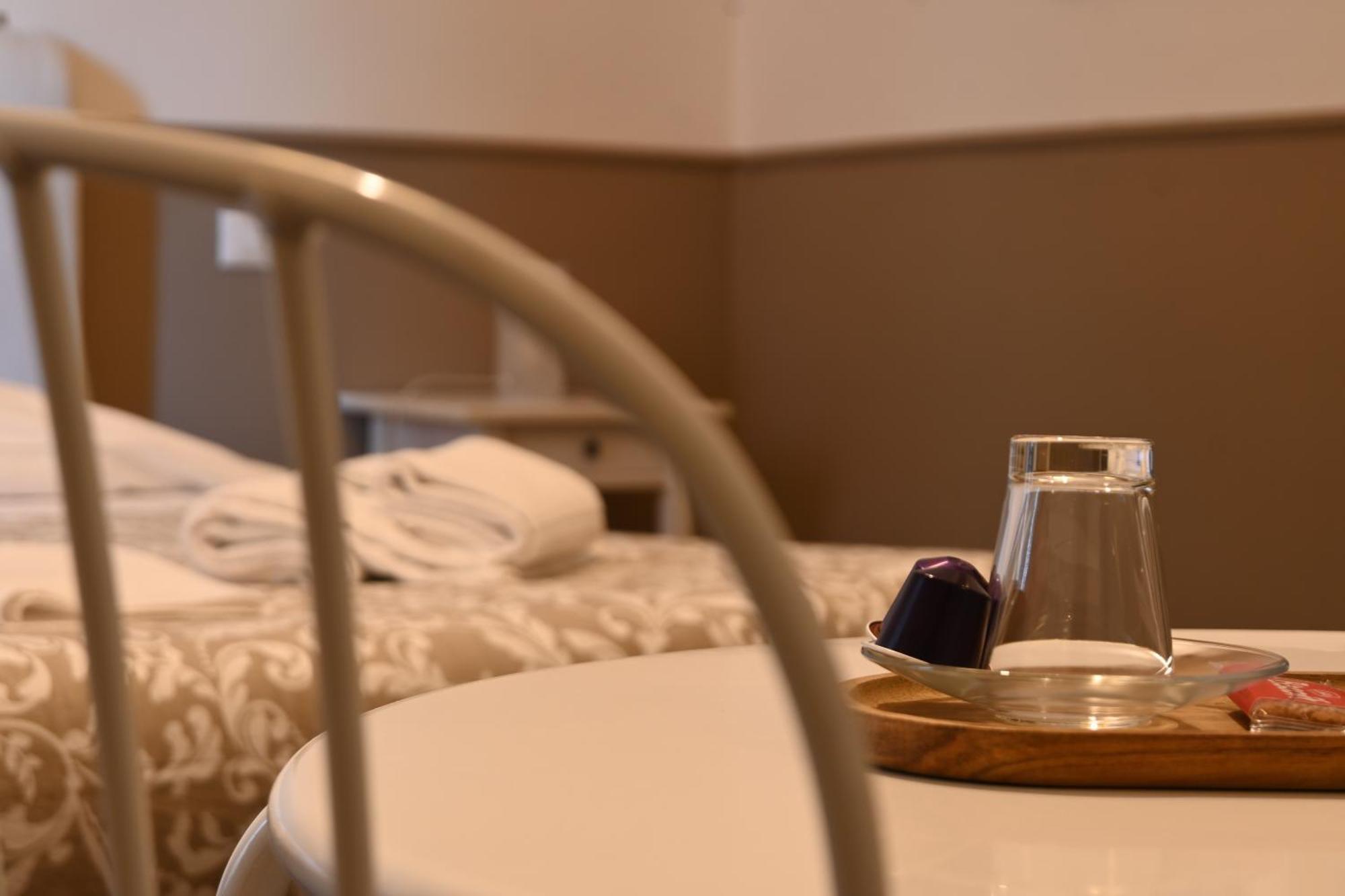 Dimora Montecchi Hotel Verona Buitenkant foto